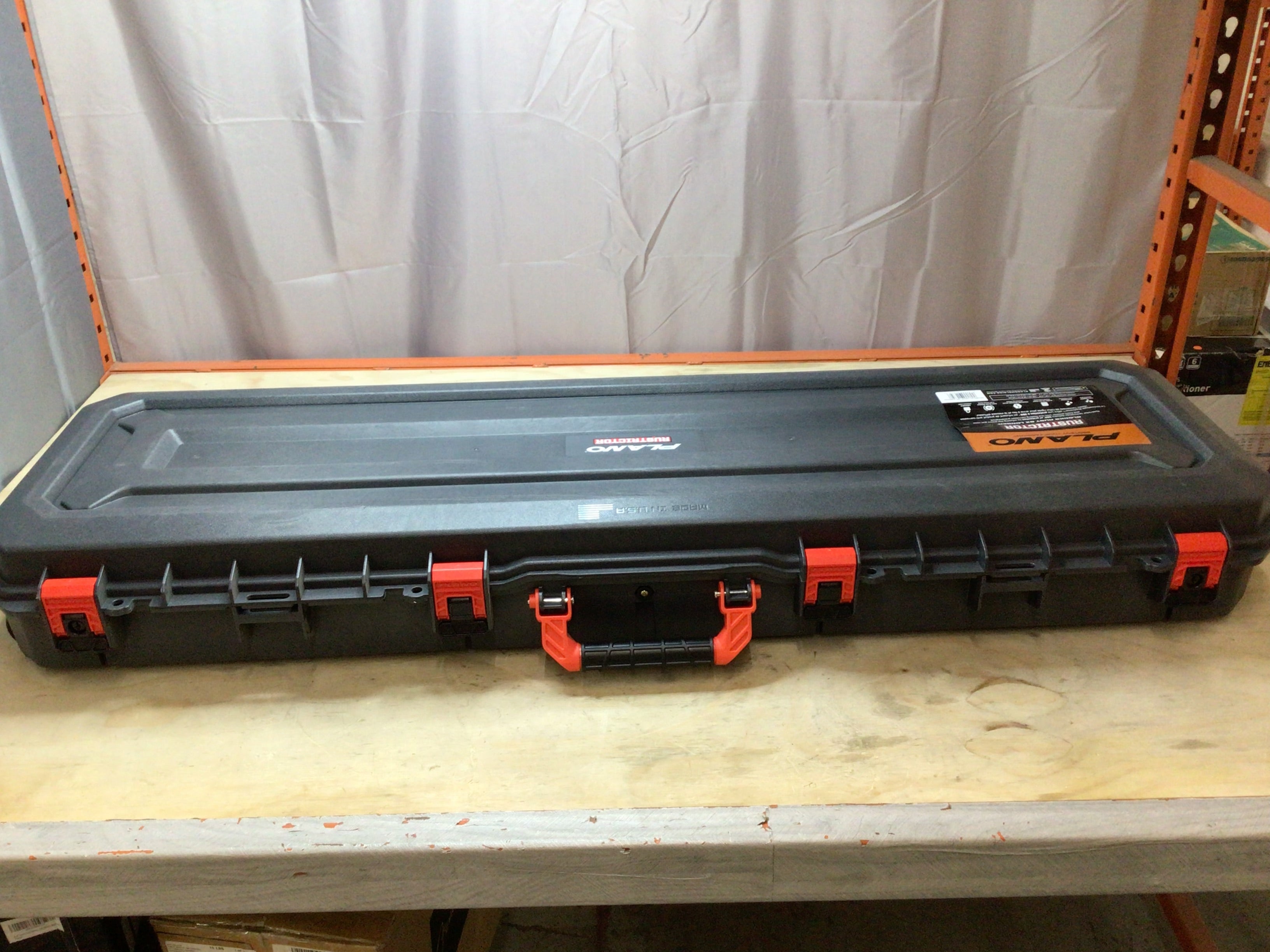 PLANO PLA11852R All Weather Gun Case with Rustrictor - 52" **OPEN BOX, NO KEYS** (8145290821870)